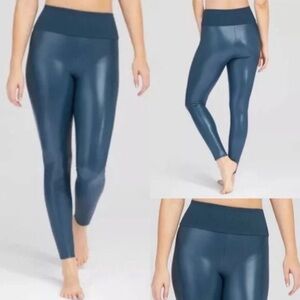 Assets by Spanx blue faux leather leggings size L